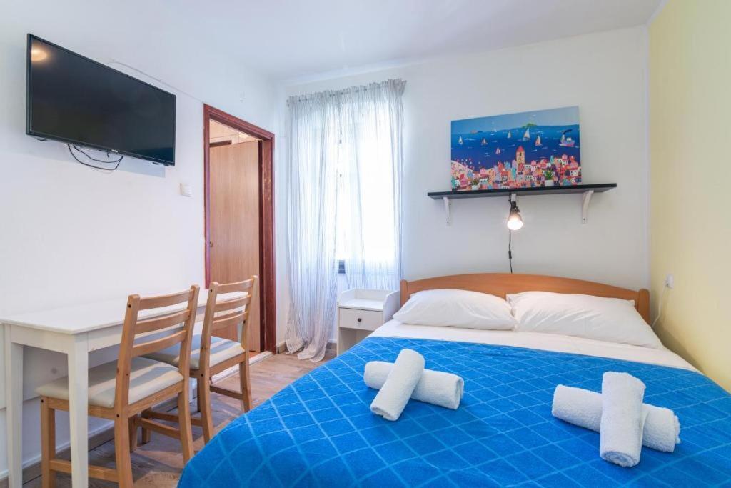 Rooms & Studio Apartments By The Way Baška Exterior foto