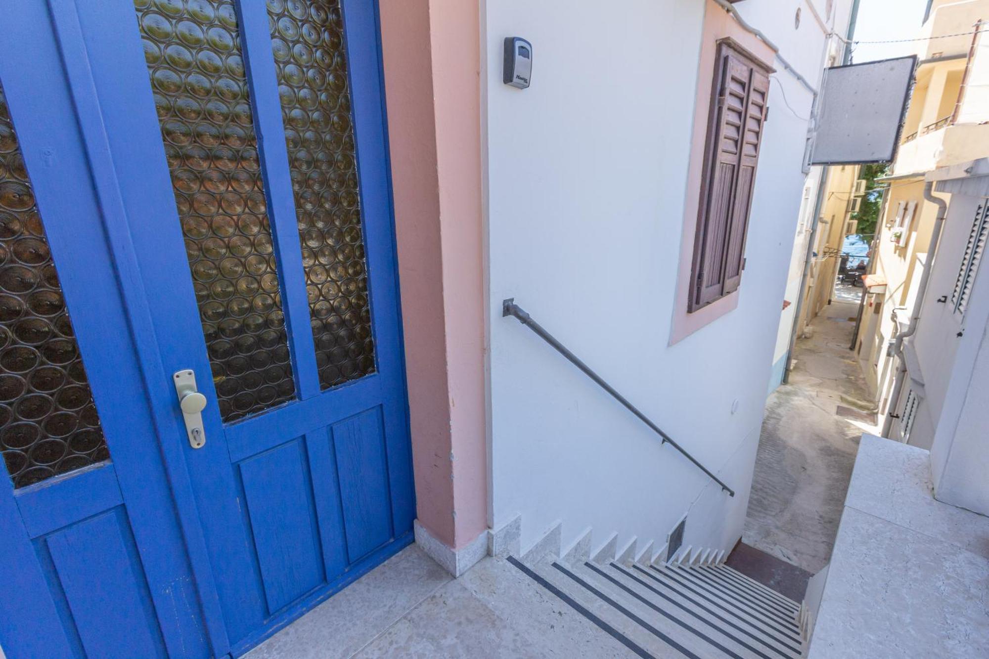 Rooms & Studio Apartments By The Way Baška Exterior foto